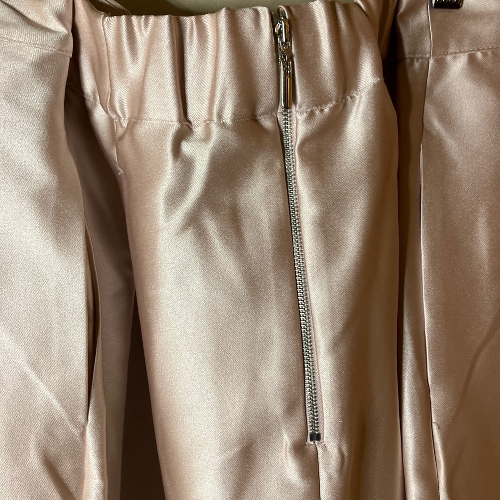 Y2K Pastel Pink Pleated Skirt - Picture 4 of 9